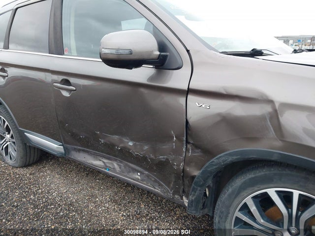 Mitsubishi OUTLANDER GT 2018 JA4JZ4AX1JZ607156 Image 6