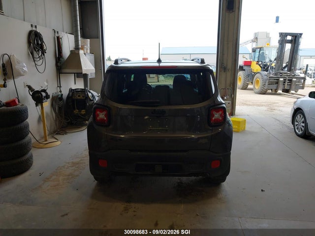 Jeep Renegade North 2016 ZACCJBBTXGPD29306 Image 17