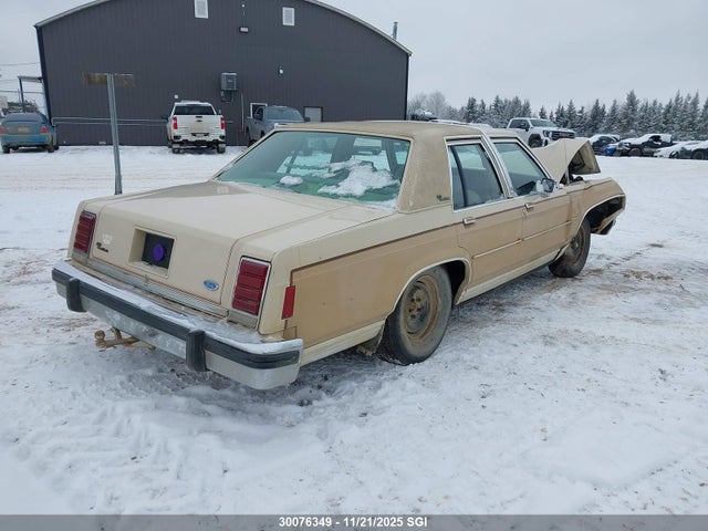 30076349 :رقم المزاد ، 2FABP74F5HX162284 vin ، 1987 Ford Crown Victoria Lx مزاد بيع