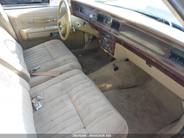 30076349 :رقم المزاد ، 2FABP74F5HX162284 vin ، 1987 Ford Crown Victoria Lx مزاد بيع