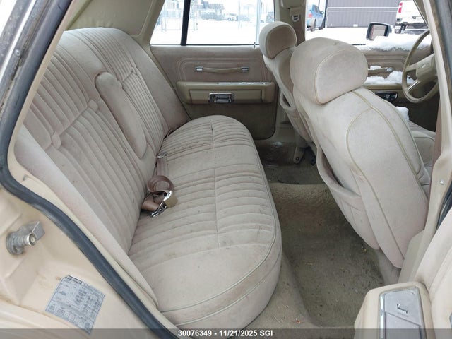 30076349 :رقم المزاد ، 2FABP74F5HX162284 vin ، 1987 Ford Crown Victoria Lx مزاد بيع