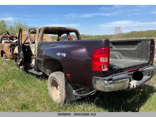 30098995 :رقم المزاد ، 1GTJK39628E133963 vin ، 2008 Gmc Sierra K3500 مزاد بيع