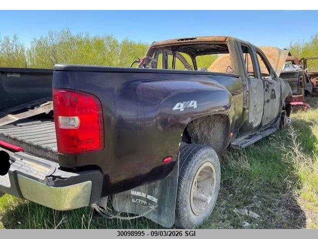 30098995 :رقم المزاد ، 1GTJK39628E133963 vin ، 2008 Gmc Sierra K3500 مزاد بيع