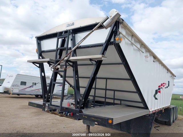 2M9GT3284FW189064 Berg&#039;s Trailers Gt3s8 32ft