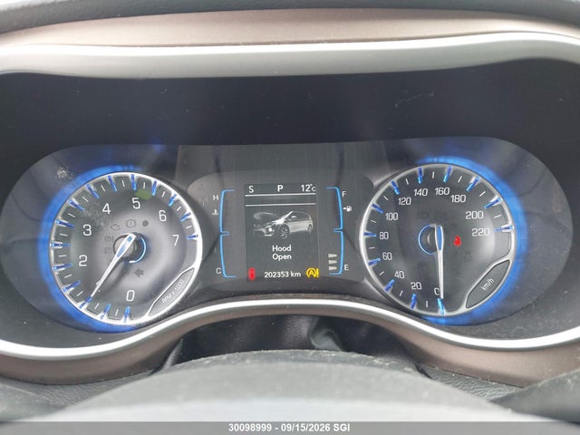 Auction sale of the 2017 Chrysler Pacifica Touring L, vin: 2C4RC1BG8HR788476, lot number: 30098999