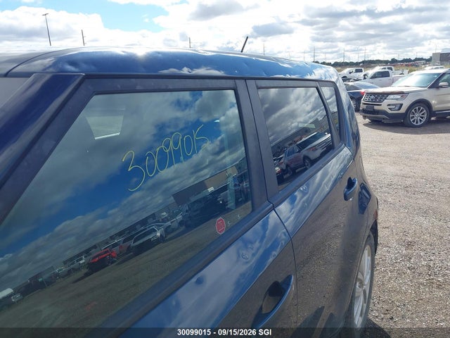 KNDJP3A53H7424643 KIA SOUL +