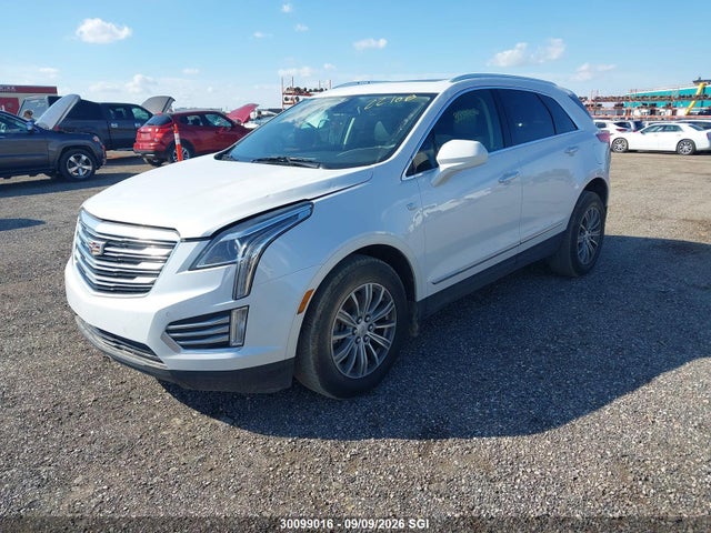 Cadillac XT5 LUXURY 2017 1GYKNDRS4HZ208681 Image 2