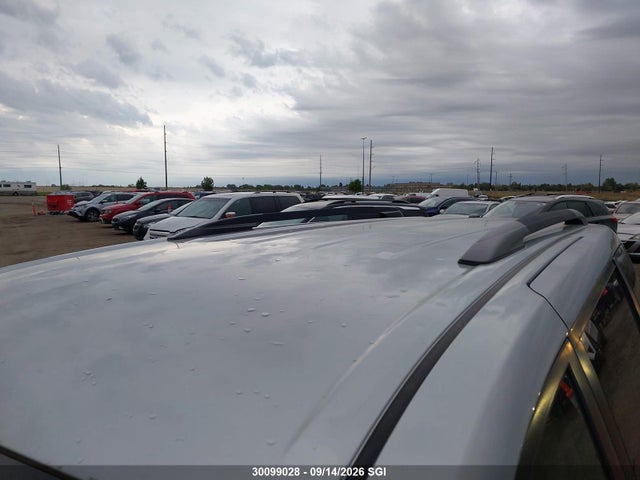 5TDKK3DC5FS649856 Toyota SIENNA LE