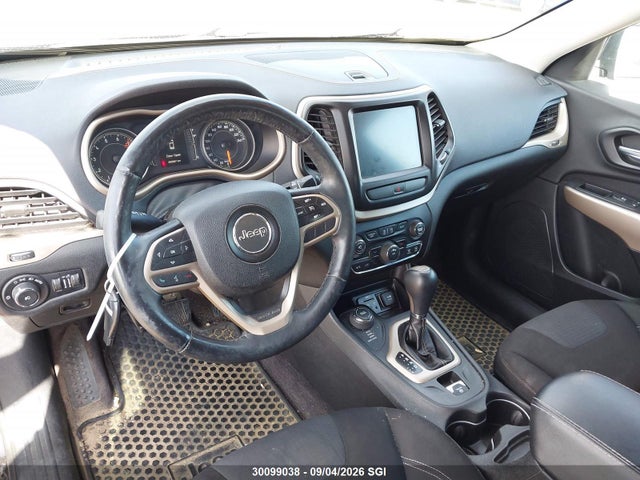 Jeep Cherokee Latitude 2017 1C4PJMCS0HW602194 Image 18