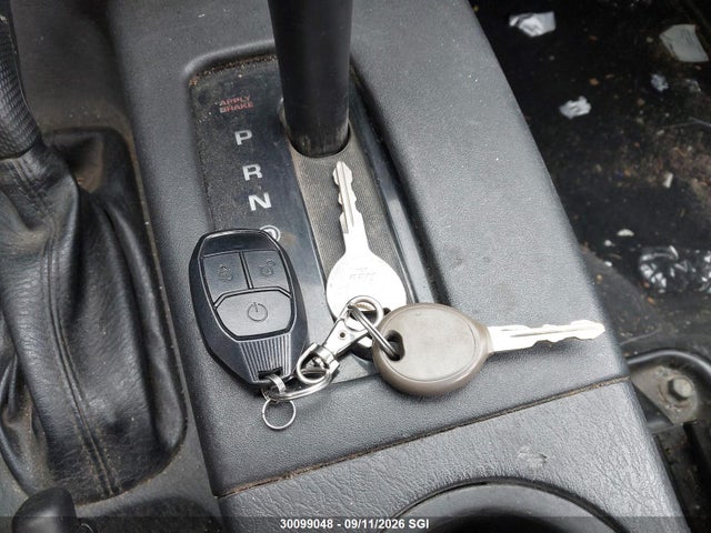 2003 Jeep Liberty Sport/freedom მანქანა იყიდება აუქციონზე, vin: 1J4GL48KX3W615086, აუქციონის ნომერი: 30099048