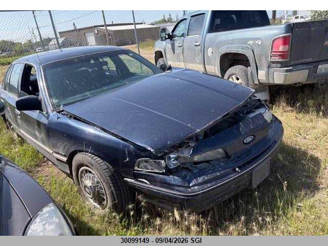 1992 Ford Crown Victoria S მანქანა იყიდება აუქციონზე, vin: 2FACP72W9NX176224, აუქციონის ნომერი: 30099149