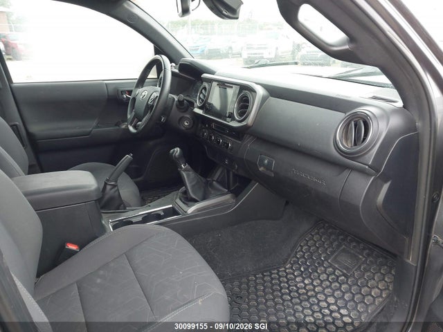 5TFSZ5AN4JX151826 Toyota Tacoma Access Cab/sr5/trd Spt/or