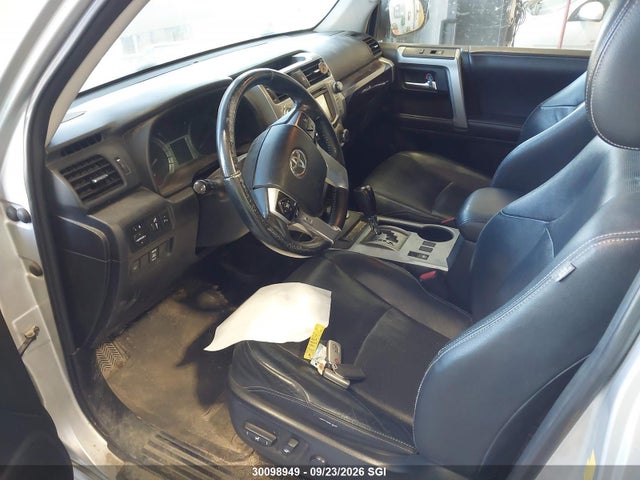 Продажа на аукционе авто 2016 Toyota 4runner Sr5 Prem/ltdl/trail/trd, vin: JTEBU5JR5G5332497, номер лота: 30098949