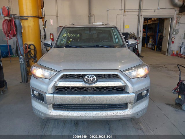 Продажа на аукционе авто 2016 Toyota 4runner Sr5 Prem/ltdl/trail/trd, vin: JTEBU5JR5G5332497, номер лота: 30098949
