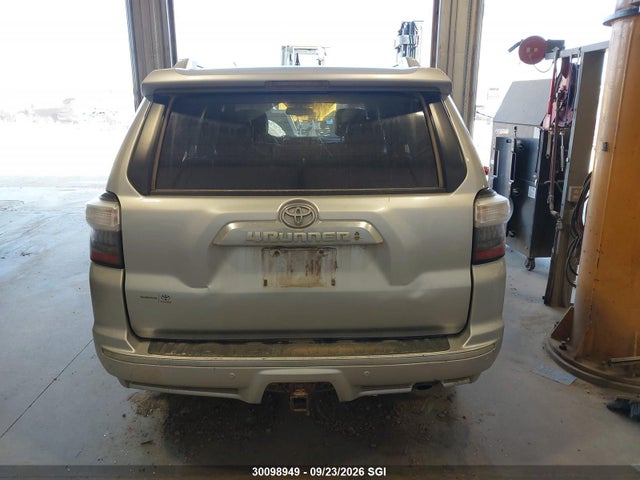 Продажа на аукционе авто 2016 Toyota 4runner Sr5 Prem/ltdl/trail/trd, vin: JTEBU5JR5G5332497, номер лота: 30098949