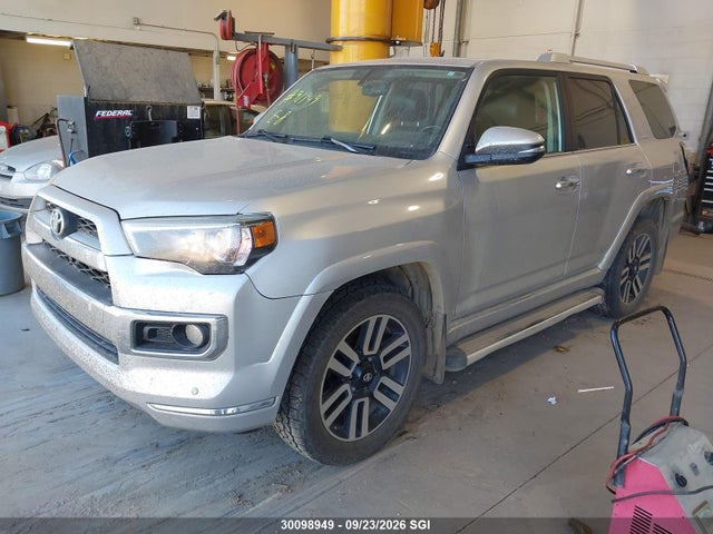 Продажа на аукционе авто 2016 Toyota 4runner Sr5 Prem/ltdl/trail/trd, vin: JTEBU5JR5G5332497, номер лота: 30098949