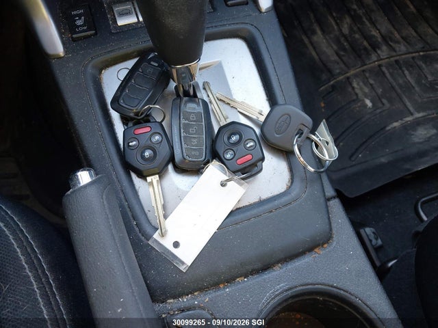30099265 :رقم المزاد ، JF2SJEDC4JH505843 vin ، 2018 Subaru Forester 2.5i Premium مزاد بيع