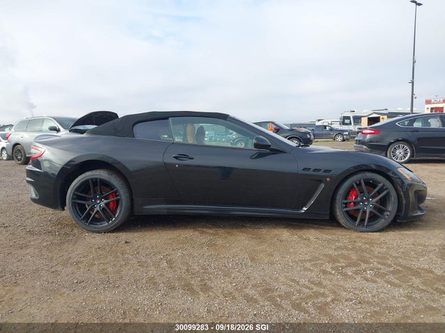 30099283 :رقم المزاد ، ZAM45VMA9D0075087 vin ، 2013 Maserati Granturismo S/sport/mc مزاد بيع