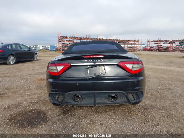 30099283 :رقم المزاد ، ZAM45VMA9D0075087 vin ، 2013 Maserati Granturismo S/sport/mc مزاد بيع