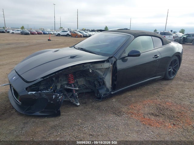 30099283 :رقم المزاد ، ZAM45VMA9D0075087 vin ، 2013 Maserati Granturismo S/sport/mc مزاد بيع