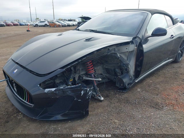30099283 :رقم المزاد ، ZAM45VMA9D0075087 vin ، 2013 Maserati Granturismo S/sport/mc مزاد بيع
