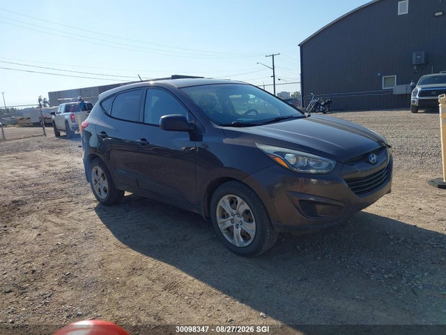 2014 KM8JT3AF0EU856751 main image