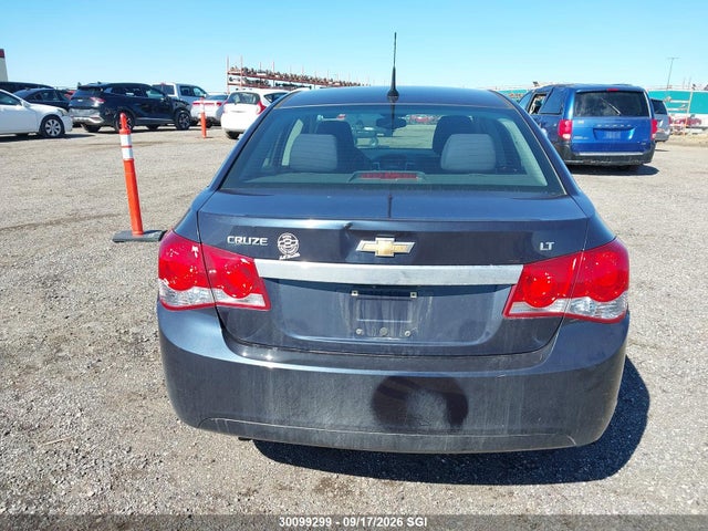 1G1PC5SBXE7315218 Chevrolet CRUZE LT