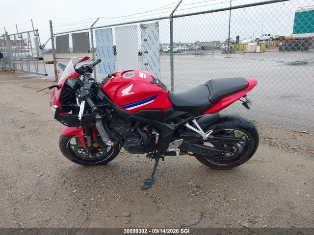 Honda CBR650 R 2025 MLHRH1561S5100002 Image 12
