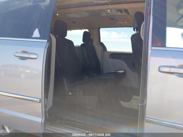 2017 Dodge Grand Caravan Crew მანქანა იყიდება აუქციონზე, vin: 2C4RDGDG9HR702220, აუქციონის ნომერი: 30099320