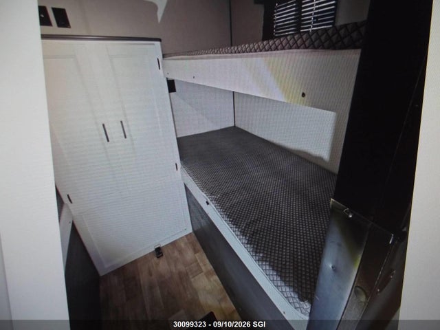4YDTH1N2XN7249617 Keystone Trailer 29bks Keystone