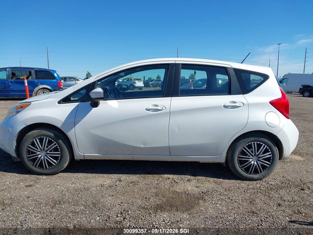 Nissan Versa Note 1.6 S/1.6 Sl/1.6 Sr/1.6 Sv 2015 3N1CE2CP9FL441675 Image 15