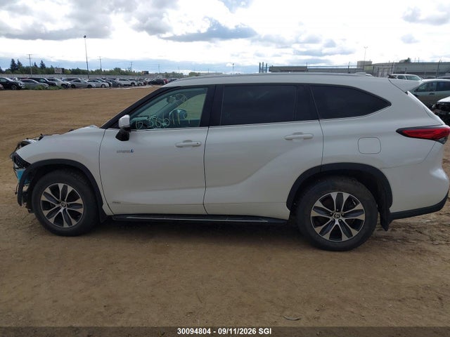 30094804 :رقم المزاد ، 5TDGBRCH9LS508189 vin ، 2020 Toyota Highlander Hybrid Xle مزاد بيع