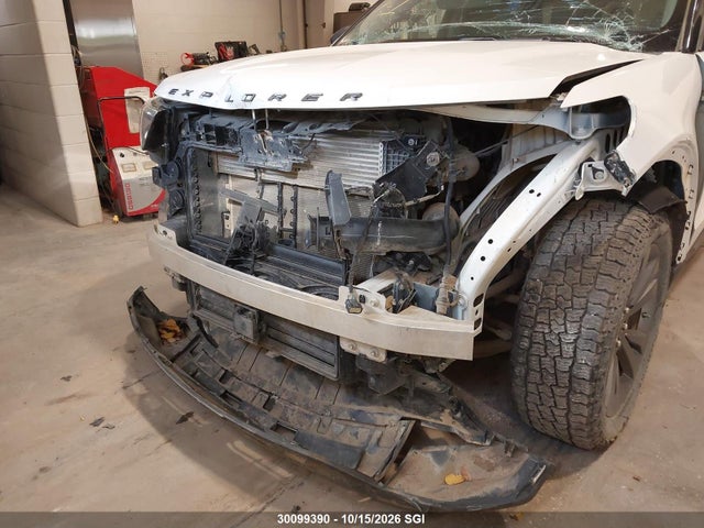 Продажа на аукционе авто 2021 Ford Explorer Xlt, vin: 1FMSK8DH1MGB08847, номер лота: 30099390