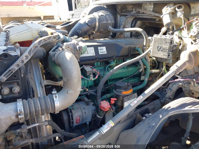 Volvo Vn L 2019 4V4NC9EJ8KN898389 Image 10