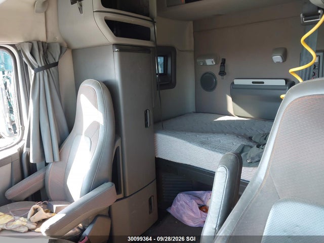 Volvo Vn L 2019 4V4NC9EJ8KN898389 Image 8