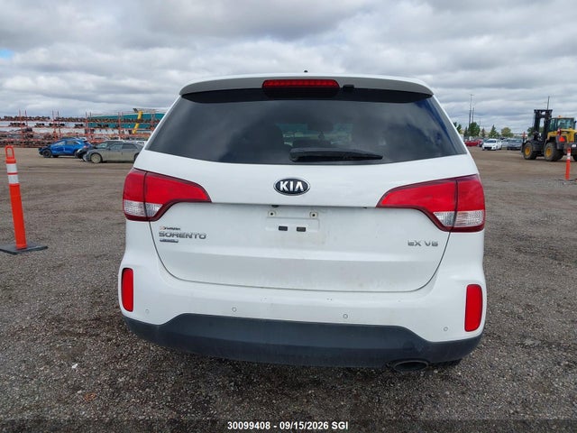 KIA SORENTO EX 2015 5XYKUDA72FG576742 Image 15