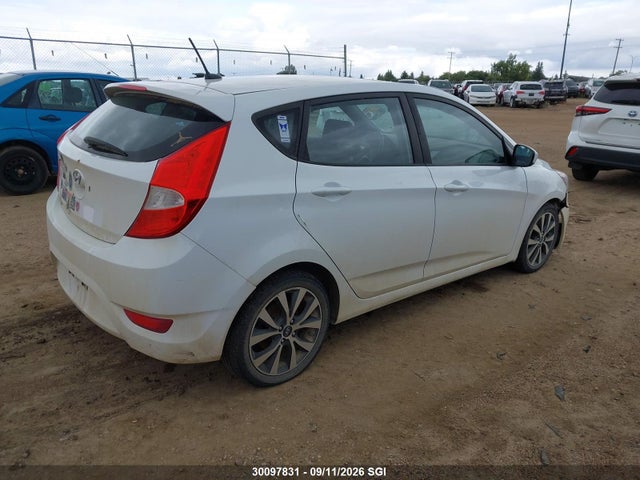 Hyundai ACCENT SE 2017 KMHCT5AE2HU340634 Image 4