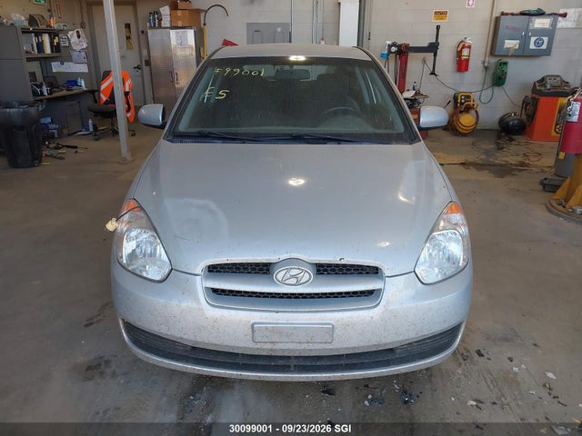 2011 Hyundai Accent Se მანქანა იყიდება აუქციონზე, vin: KMHCN3BC9BU193294, აუქციონის ნომერი: 30099001