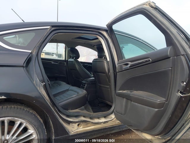 3FA6P0HD2ER341832 Ford FUSION SE