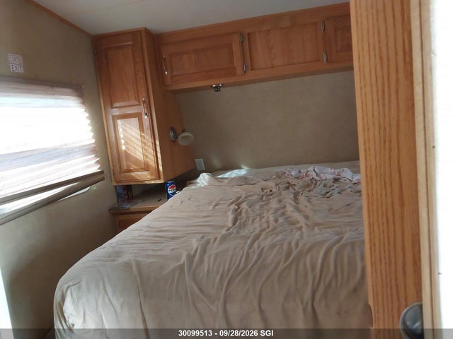 Aukcja sprzedaży 2009 Crossroads Cruiser Travel Trailer, vin: 4V0FC25279B013570, numer aukcji: 30099513