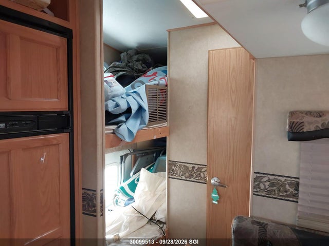 Aukcja sprzedaży 2009 Crossroads Cruiser Travel Trailer, vin: 4V0FC25279B013570, numer aukcji: 30099513