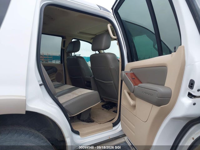 Продажа на аукционе авто 2006 Ford Explorer Eddie Bauer, vin: 1FMEU74846UA97137, номер лота: 30099548