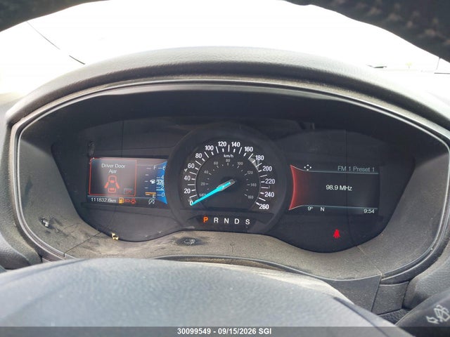 3FA6P0HD0JR264016 Ford FUSION SE