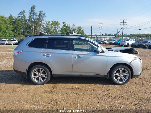 Mitsubishi OUTLANDER GT 2014 JA4JZ4AX5EZ600345 Image 13
