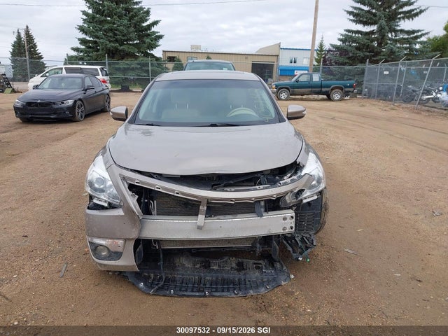 30097532 :رقم المزاد ، 1N4AL3AP3FN405182 vin ، 2015 Nissan Altima 2.5/s/sv/sl مزاد بيع