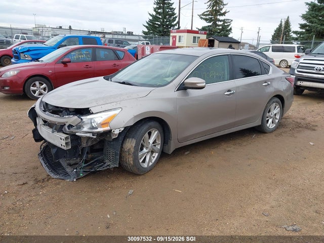 30097532 :رقم المزاد ، 1N4AL3AP3FN405182 vin ، 2015 Nissan Altima 2.5/s/sv/sl مزاد بيع