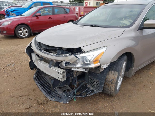 30097532 :رقم المزاد ، 1N4AL3AP3FN405182 vin ، 2015 Nissan Altima 2.5/s/sv/sl مزاد بيع