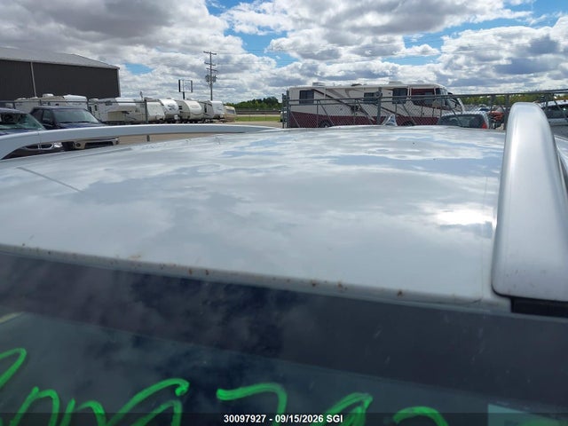 Hyundai Venue Sel/limited 2022 KMHRC8A37NU205252 Image 16