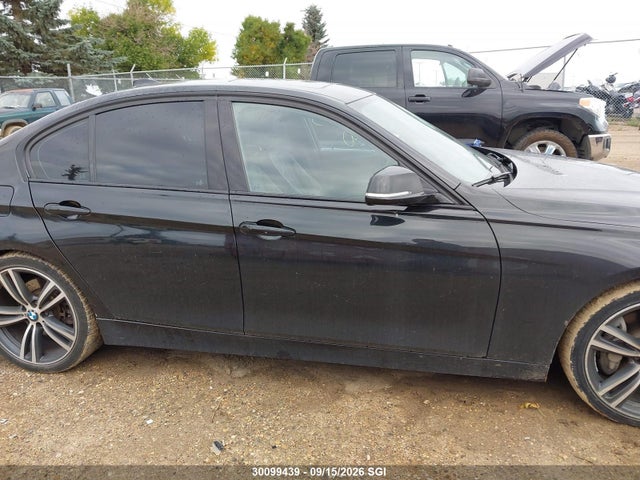 30099439 :رقم المزاد ، WBA3B9C54DF586141 vin ، 2013 Bmw 3 Series مزاد بيع