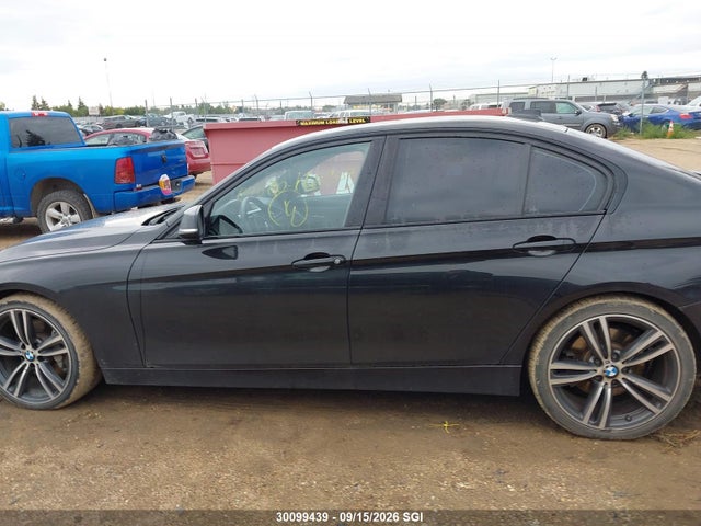 30099439 :رقم المزاد ، WBA3B9C54DF586141 vin ، 2013 Bmw 3 Series مزاد بيع